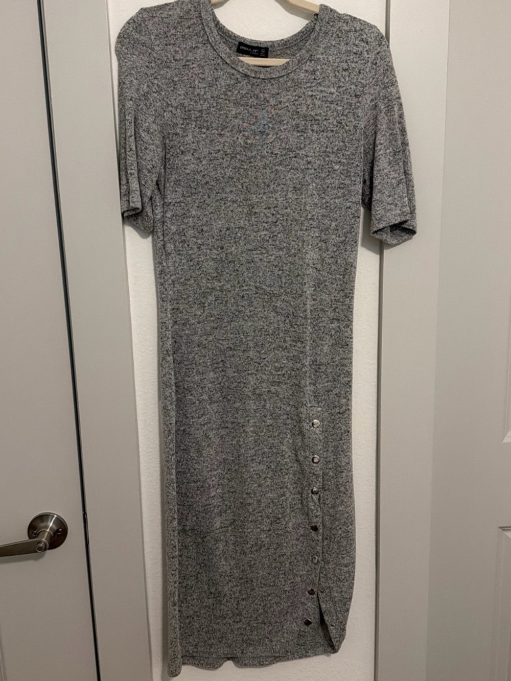 Popular Basics Gray Short-Sleeve Knit Midi Dress with Side Buttons